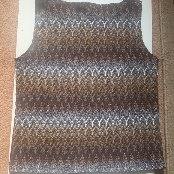 CHICOS DESIGN BROWN GOLDEN THREADS KNIT ZIG ZAG CHEVRON TEXTURE CAMI TOP NEW - Picture 4 of 8
